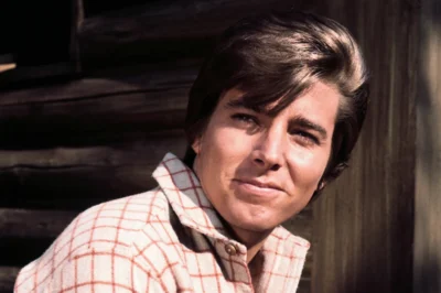 REST IN PEACE: Bobby Sherman, the beloved teen idol of the 1960s, has passed away. Fans are heartbroken—not just by the loss, but by the touching details surrounding his final moments.